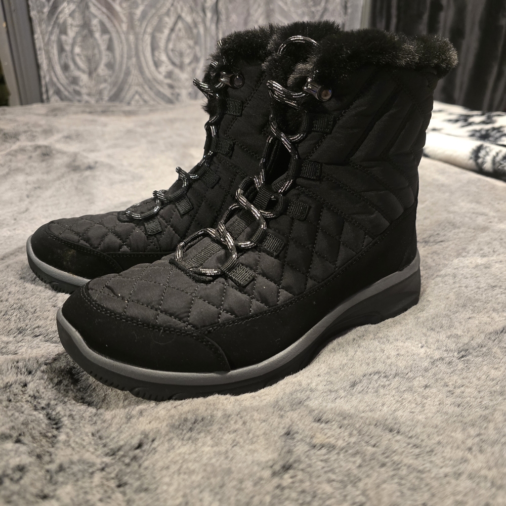 Skechers Black Quilted Winter Boots
